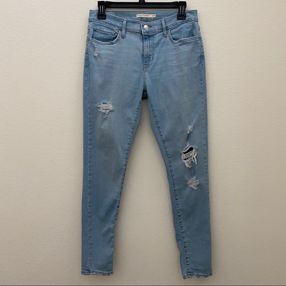 Levi’s 710 Distressed Super Skinny Jeans